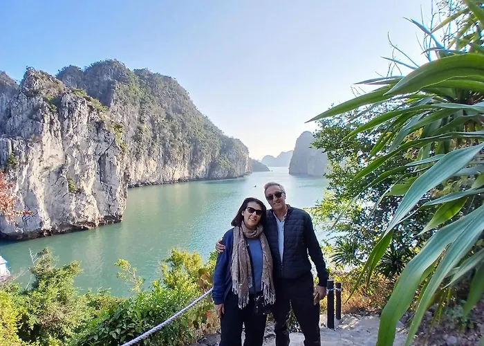  Private Sail - Bai Tu Long Ha Long