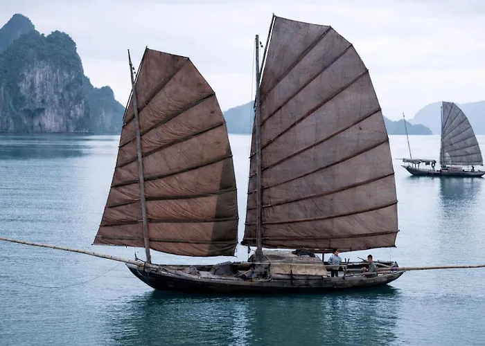 Private Sail - Bai Tu Long 