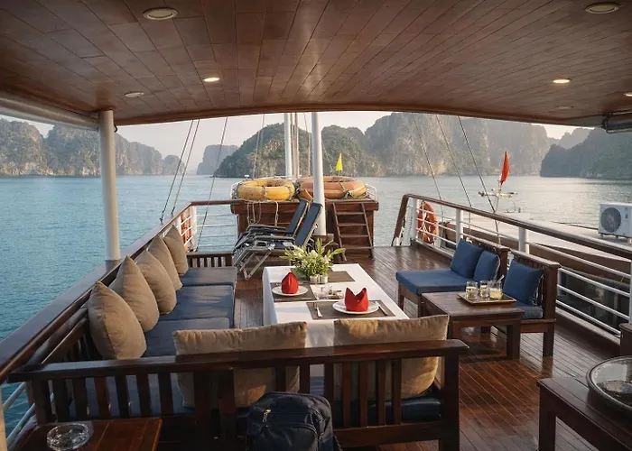  Private Sail - Bai Tu Long Ha Long